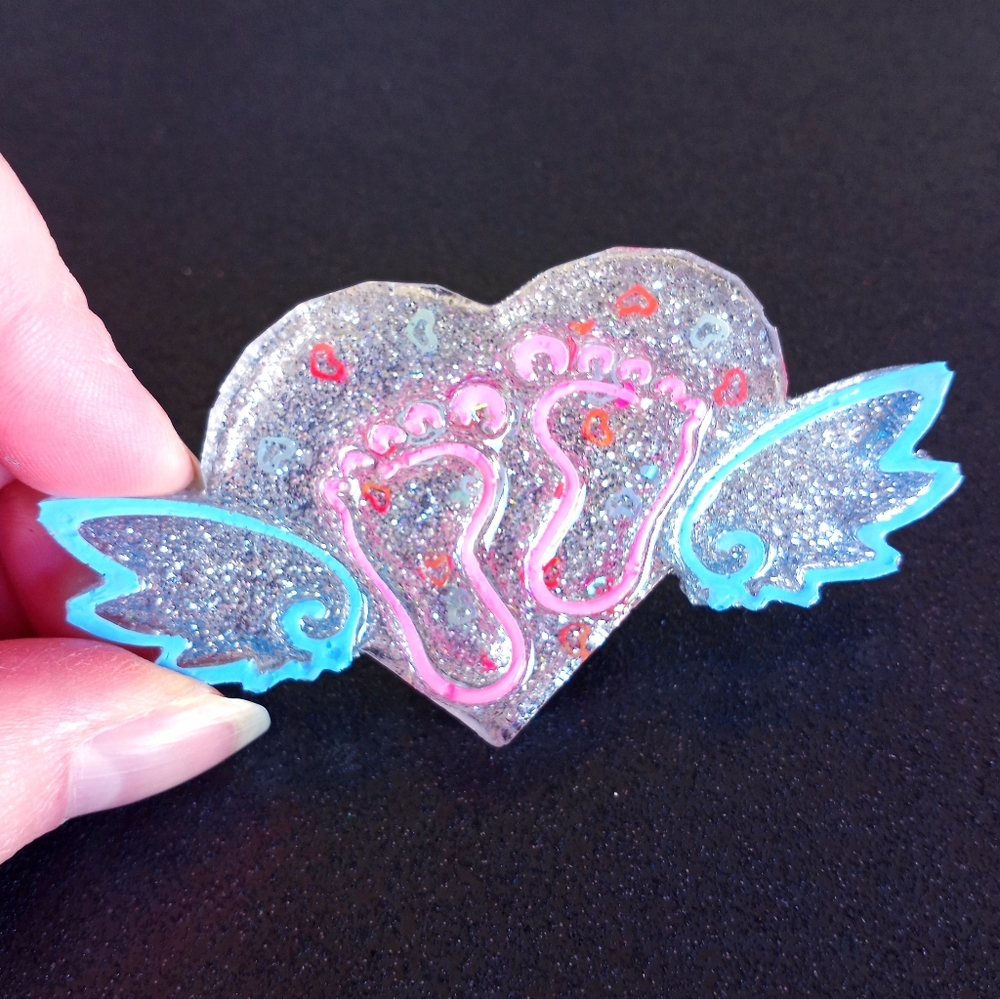 Infant child loss baby feet angel wings heart resin magnet custom handmade New